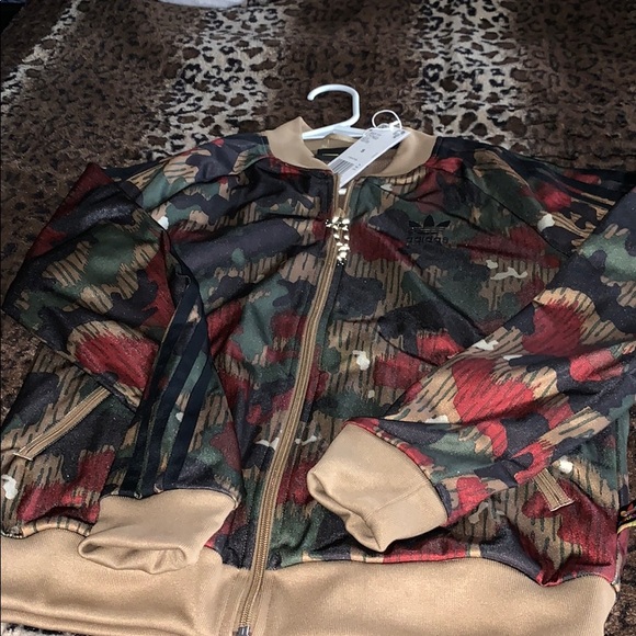 2 piece track suit - Picture 4 of 7